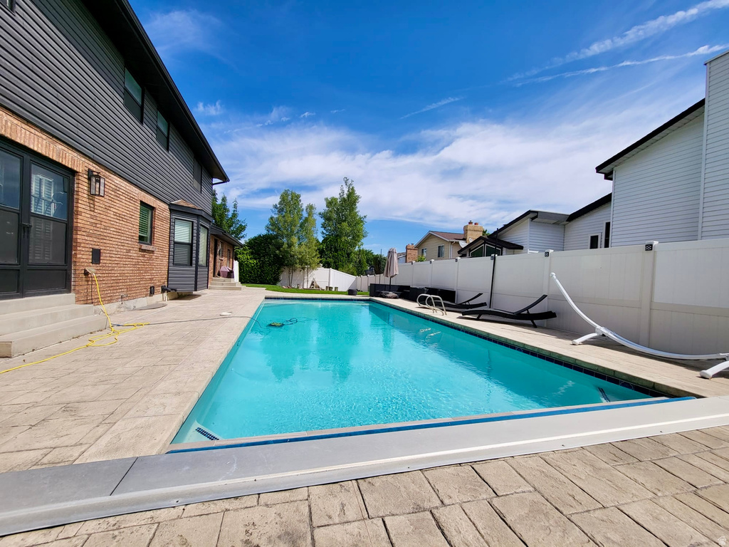 5549 S APPLE VALE DR Murray, UT 84123