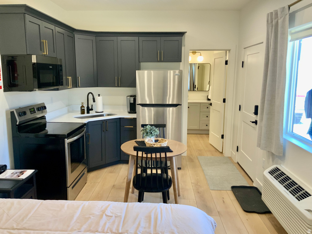 277 W 800 S Monroe, UT 84754