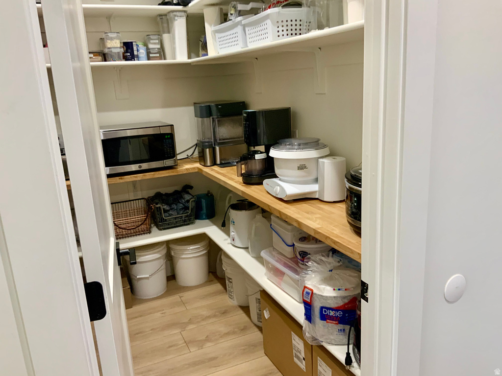 277 W 800 S Monroe, UT 84754