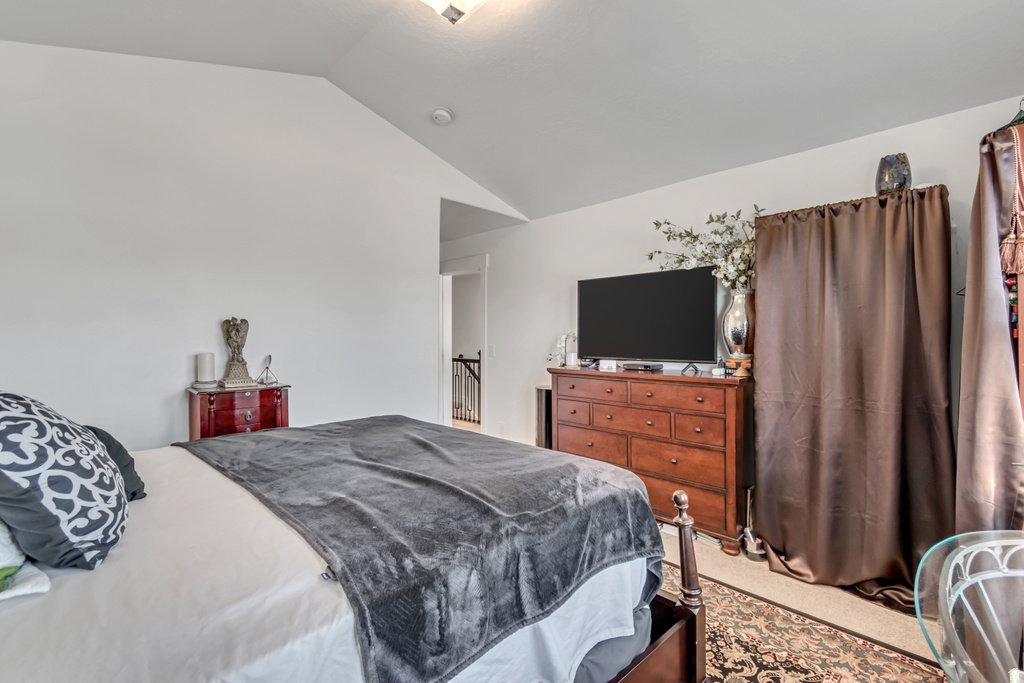 4413 W MONUMENT PEAK DR #929 Herriman, UT 84096