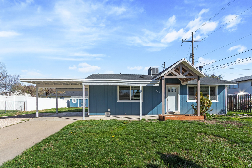 726 E CANFIELD DR Ogden, UT 84404