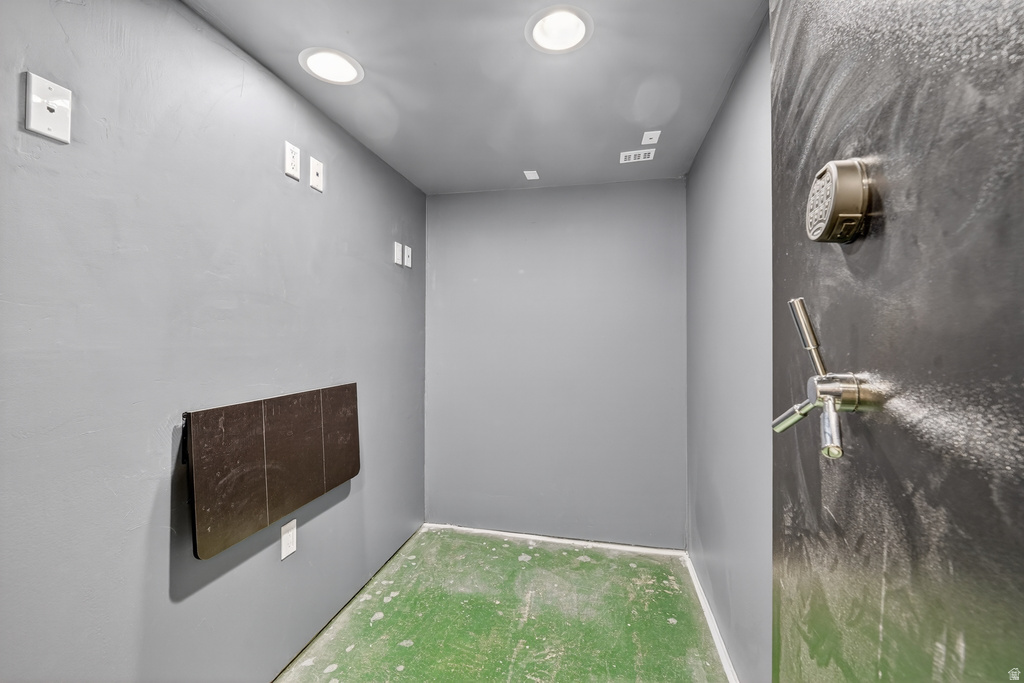 2400 E 6660 S Cottonwood Heights, UT 84121