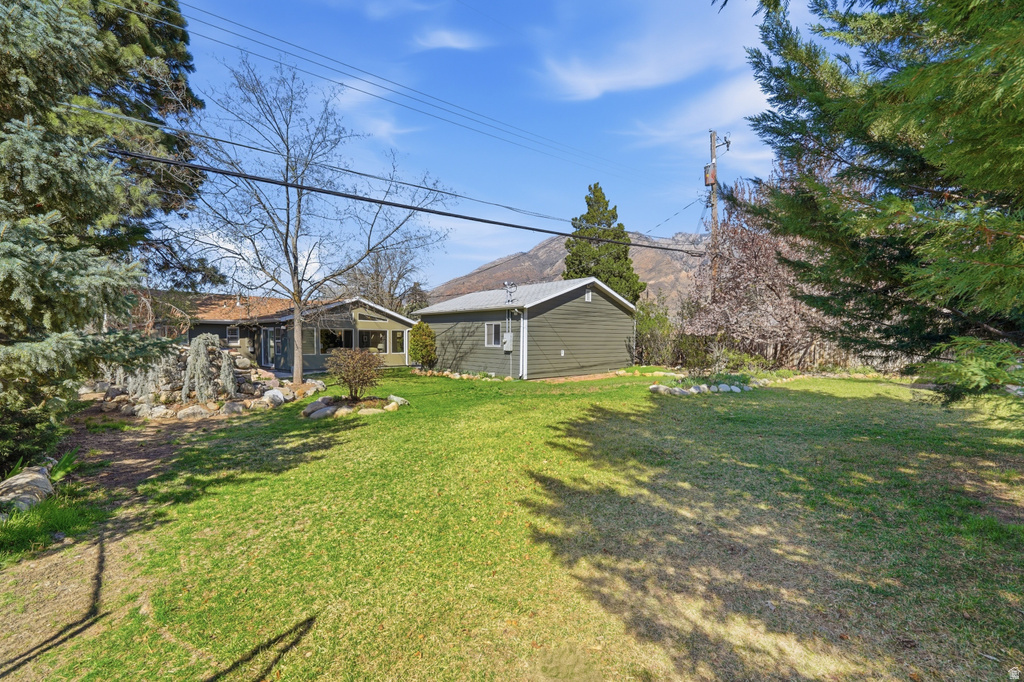 2400 E 6660 S Cottonwood Heights, UT 84121