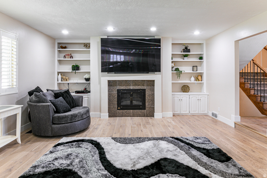 2148 E PINECREST LN Sandy, UT 84092