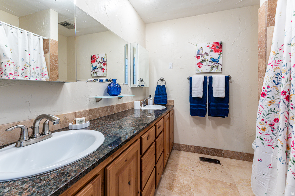 2148 E PINECREST LN Sandy, UT 84092