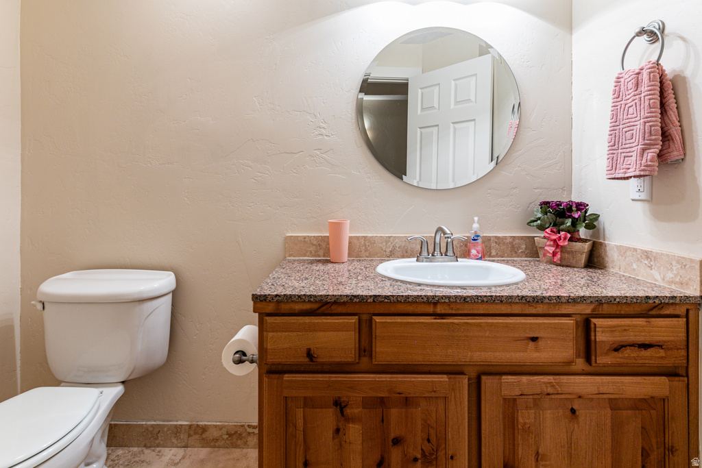 2148 E PINECREST LN Sandy, UT 84092