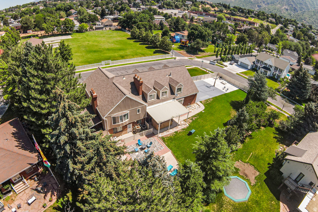 2148 E PINECREST LN Sandy, UT 84092
