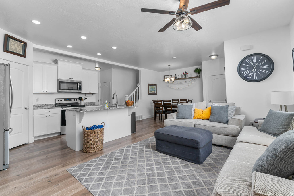 4025 W 740 N #15 Lehi, UT 84043