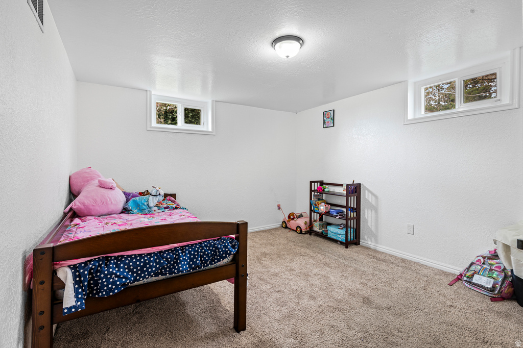 488 N FERN DR Clearfield, UT 84015