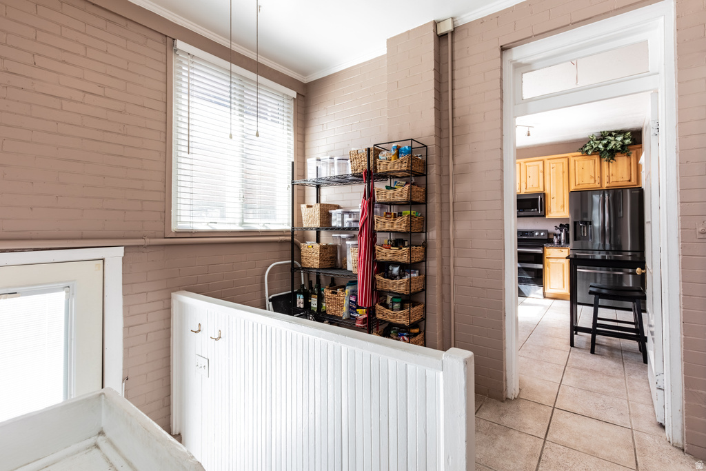 384 E ST Salt Lake City, UT 84103