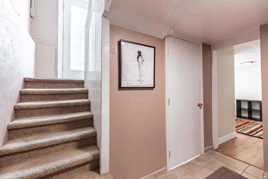 384 E ST Salt Lake City, UT 84103