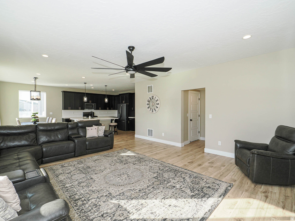 5408 N YEAGER LN #228 Eagle Mountain, UT 84005