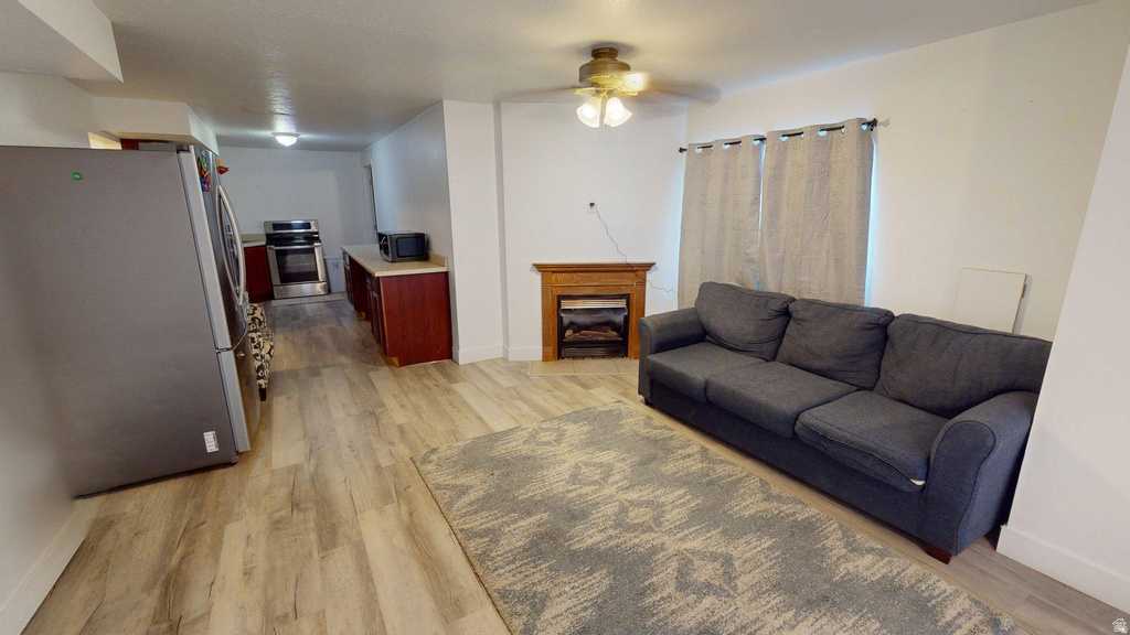 4353 W MAPLE MEADOWS DR West Valley City, UT 84120