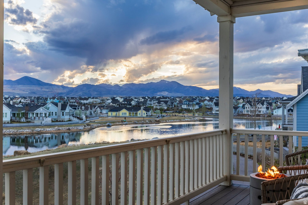 10962 S PADDLE BOARD WAY South Jordan, UT 84009