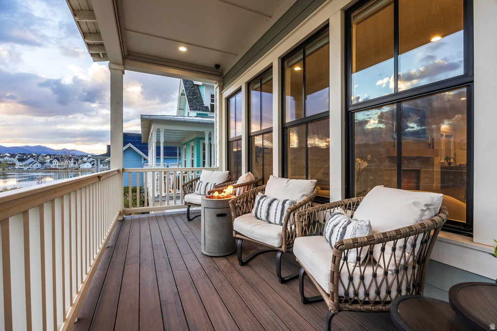 10962 S PADDLE BOARD WAY South Jordan, UT 84009