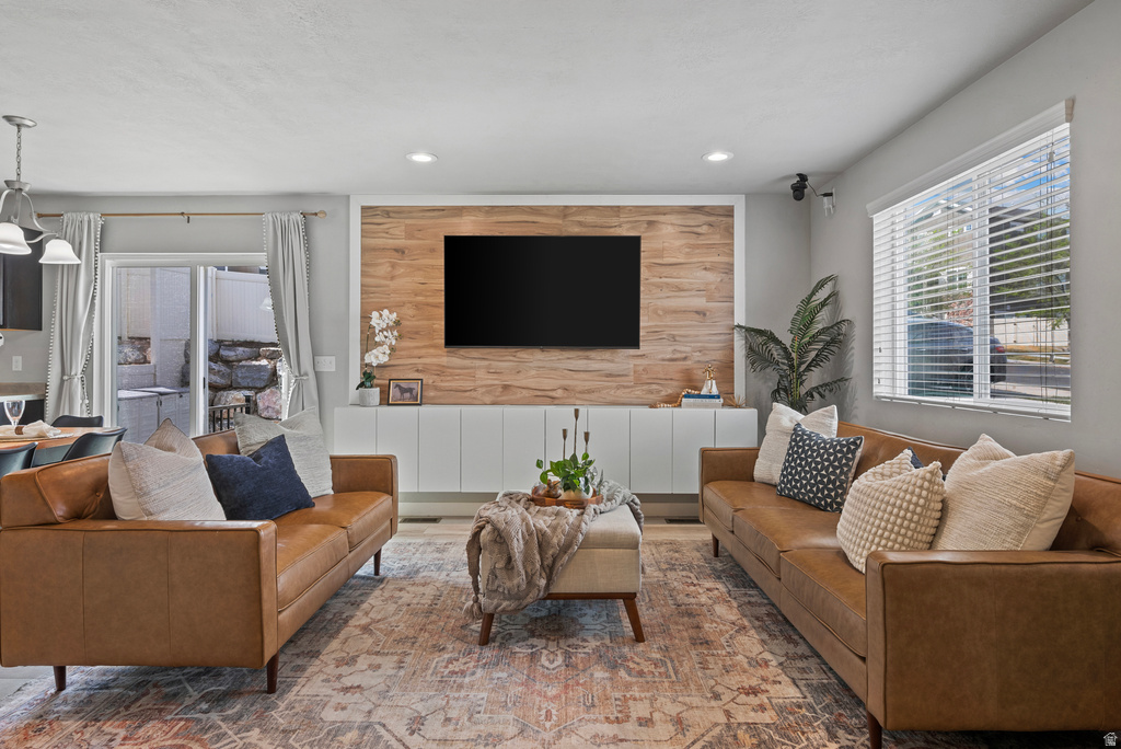 299 W WILLOW CREEK DR Saratoga Springs, UT 84045