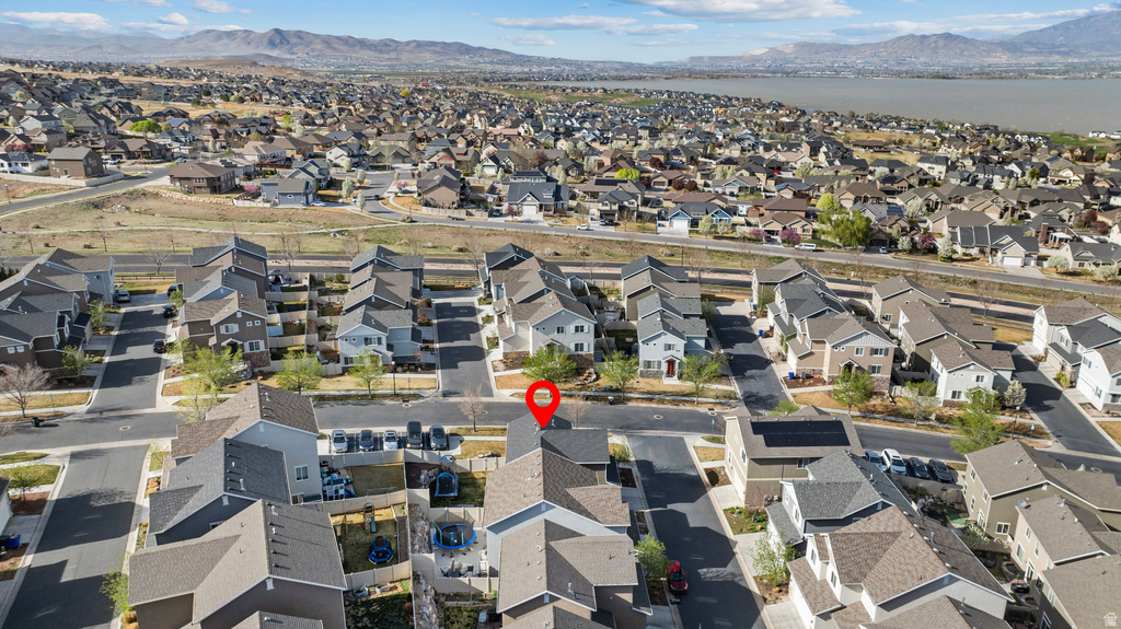 299 W WILLOW CREEK DR Saratoga Springs, UT 84045