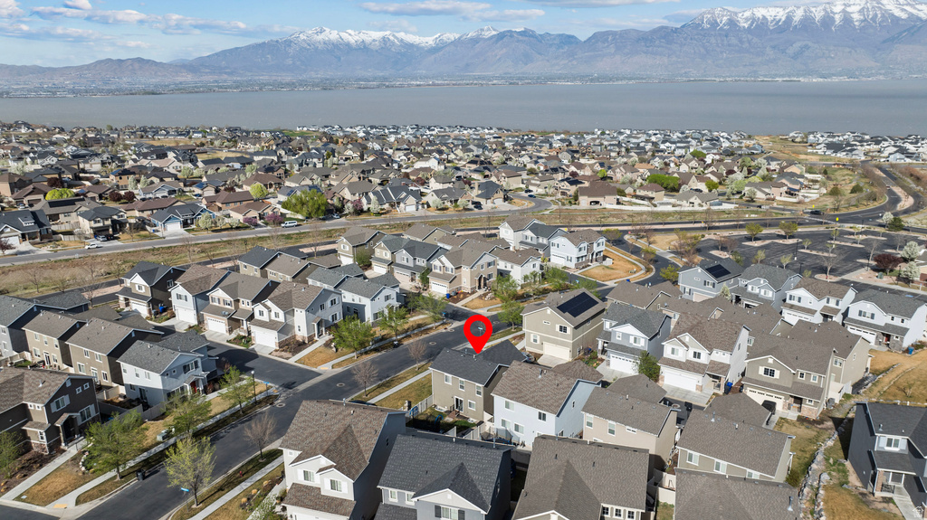 299 W WILLOW CREEK DR Saratoga Springs, UT 84045
