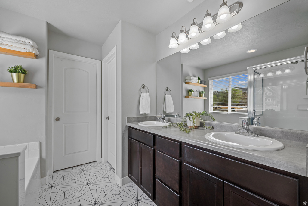 299 W WILLOW CREEK DR Saratoga Springs, UT 84045