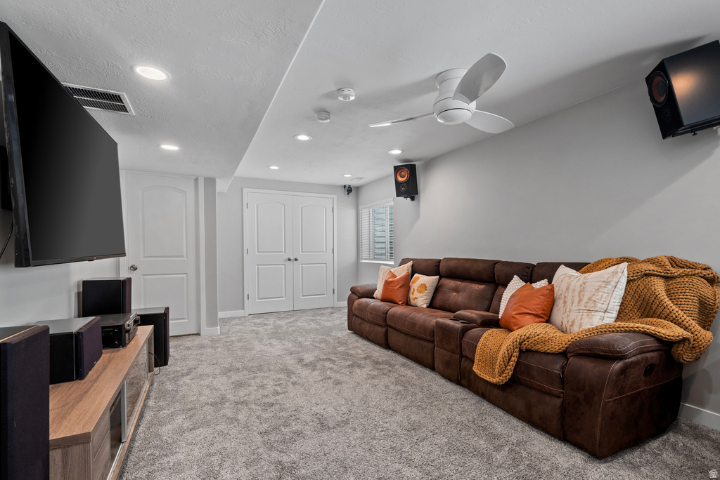 299 W WILLOW CREEK DR Saratoga Springs, UT 84045