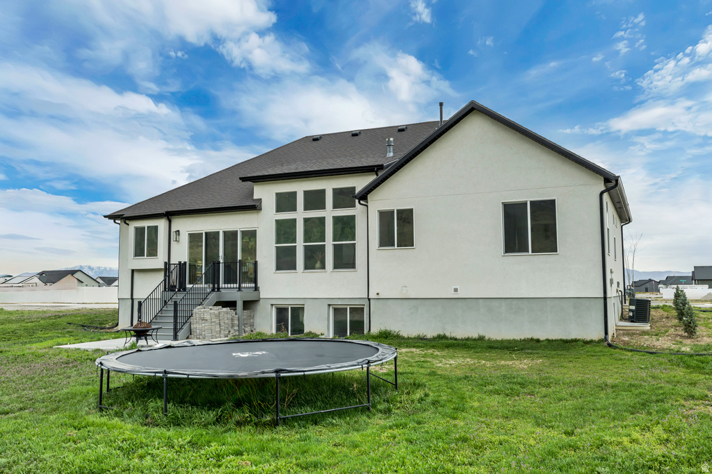 1676 E COREYS CT Lake Point, UT 84074