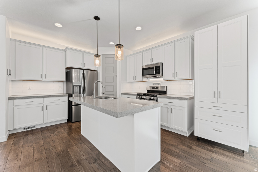 4415 W 2360 N Lehi, UT 84048