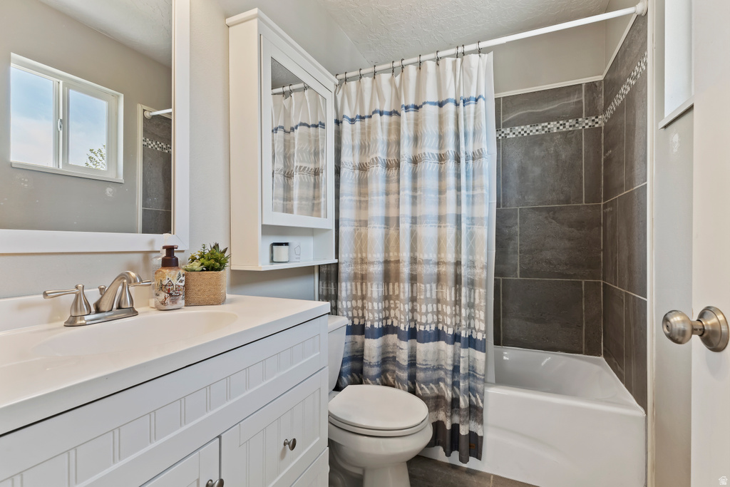 7476 S 6670 W West Jordan, UT 84081