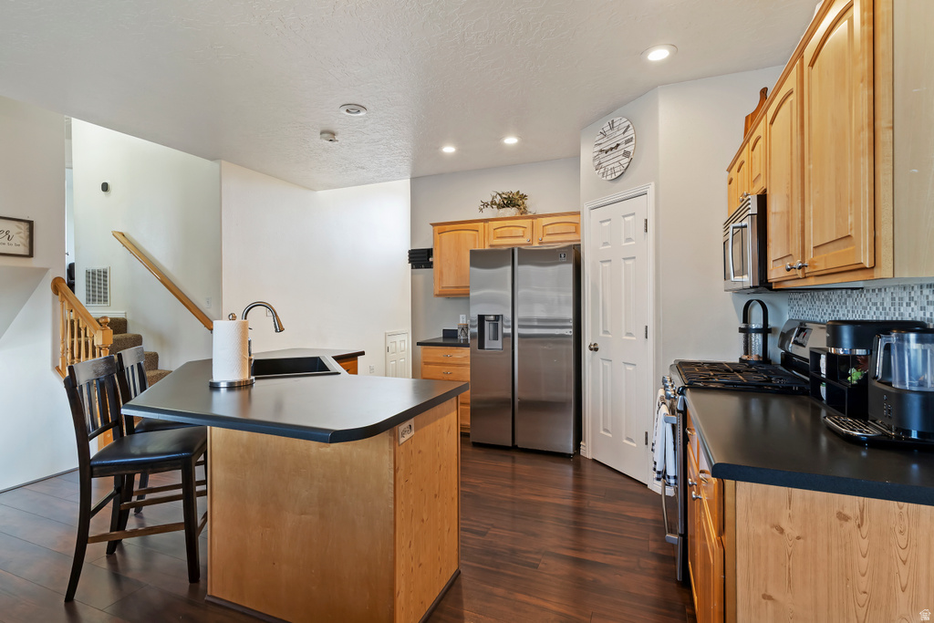 7476 S 6670 W West Jordan, UT 84081