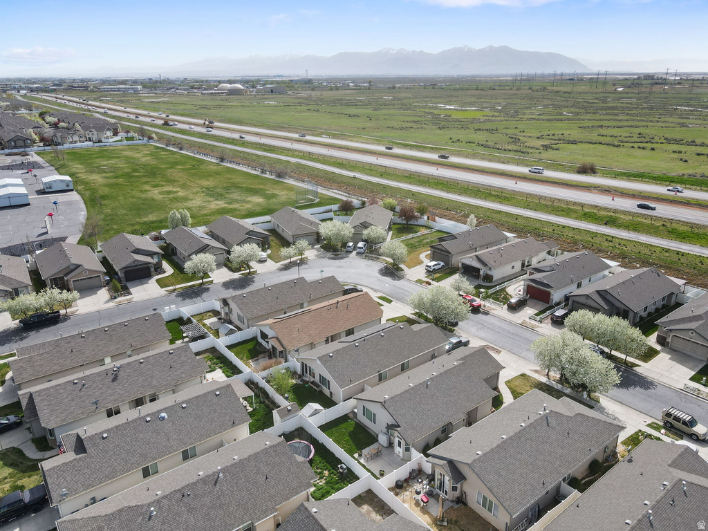 726 N SKIPTON DR North Salt Lake, UT 84054