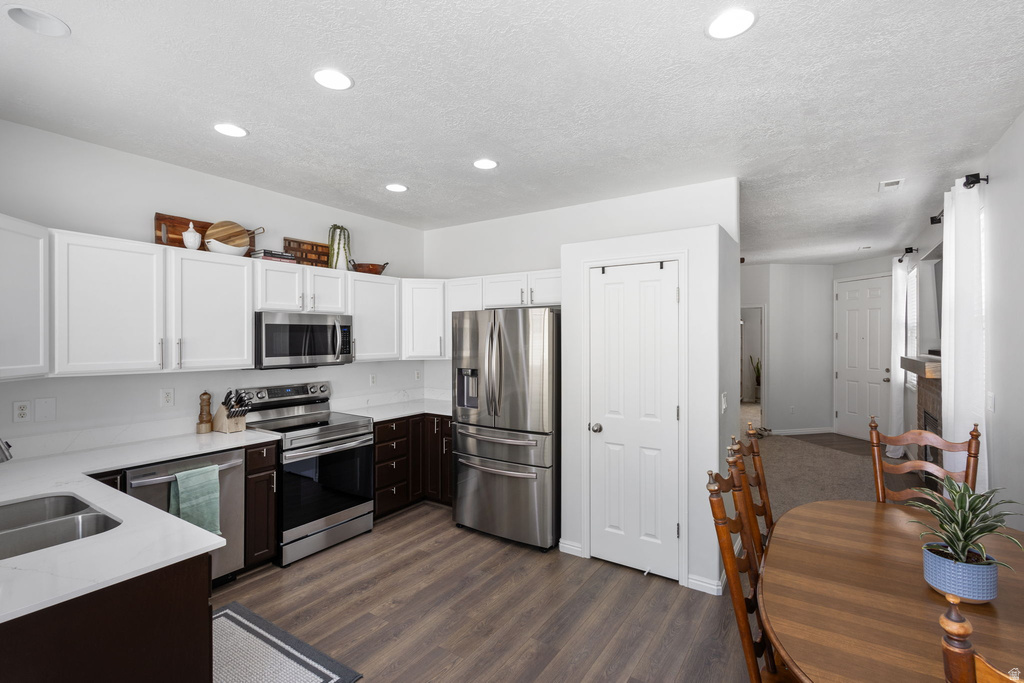 726 N SKIPTON DR North Salt Lake, UT 84054