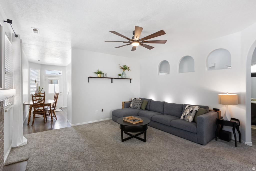 726 N SKIPTON DR North Salt Lake, UT 84054