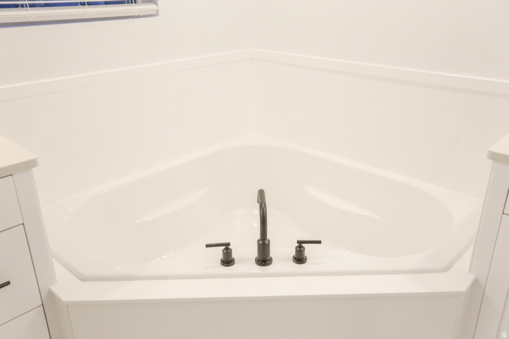 10830 N BLACK SHALE LOOP Highland, UT 84003