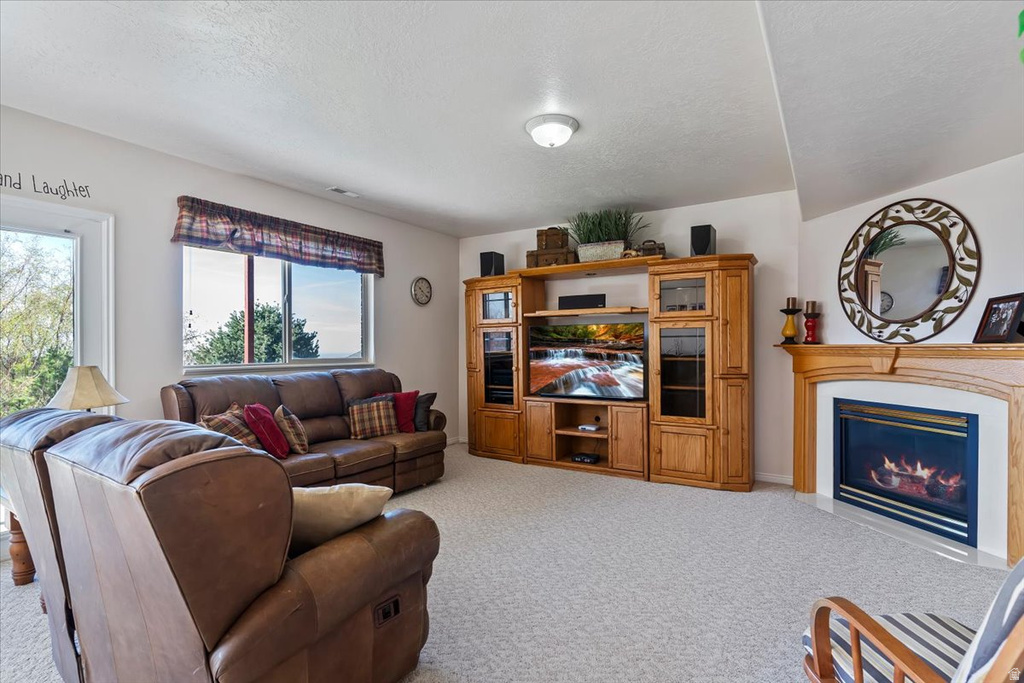 523 E 3600 N North Ogden, UT 84414