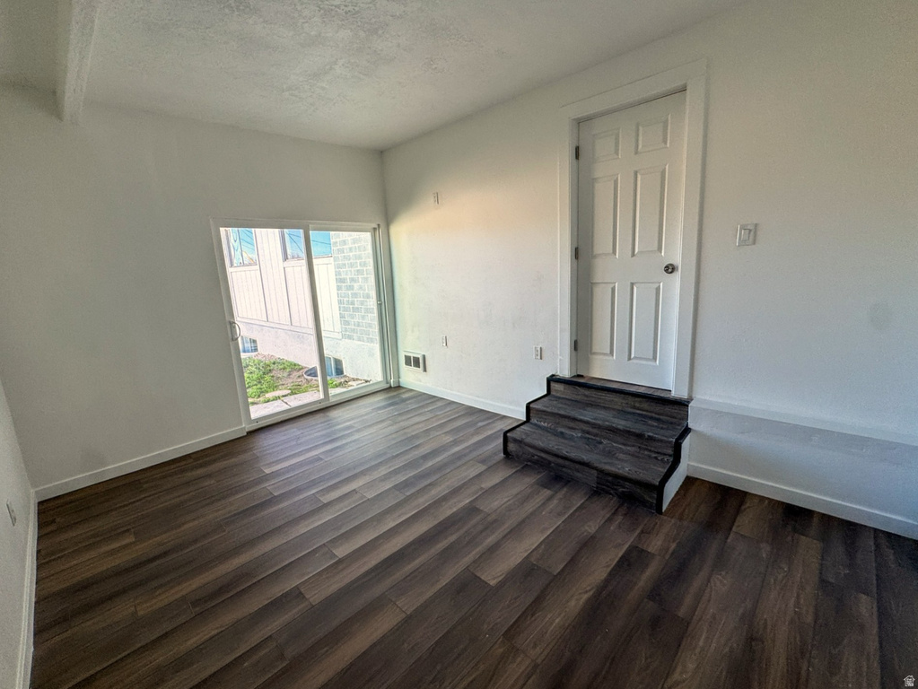 8456 W 3450 S Magna, UT 84044