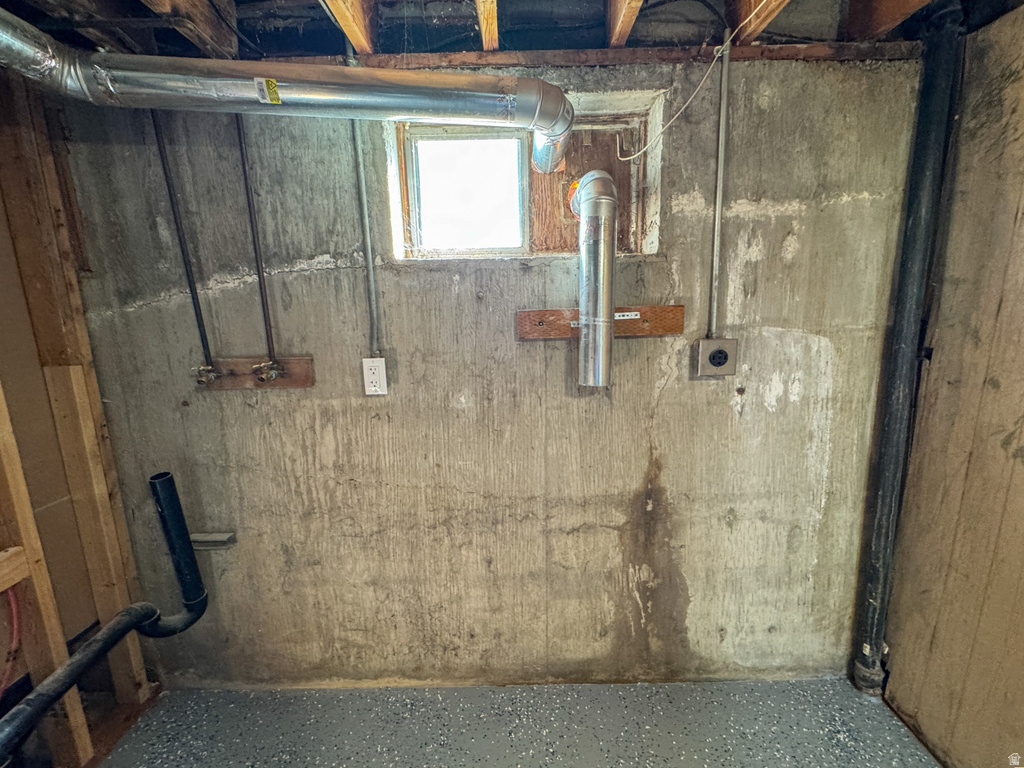 8456 W 3450 S Magna, UT 84044