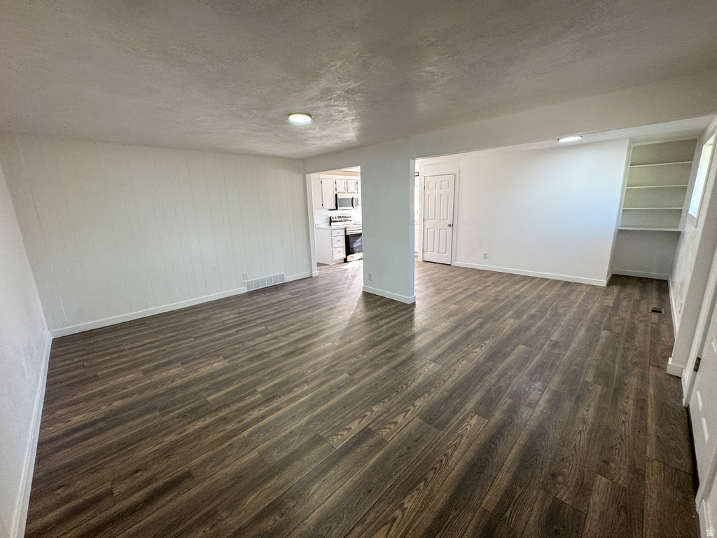 8456 W 3450 S Magna, UT 84044