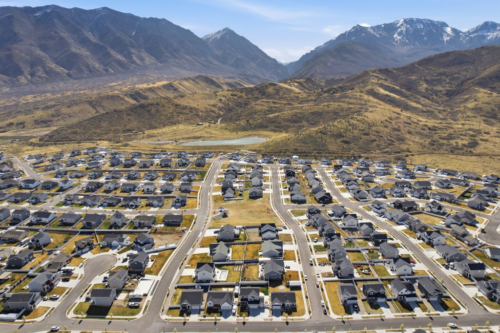 1123 S RED DR Santaquin, UT 84655