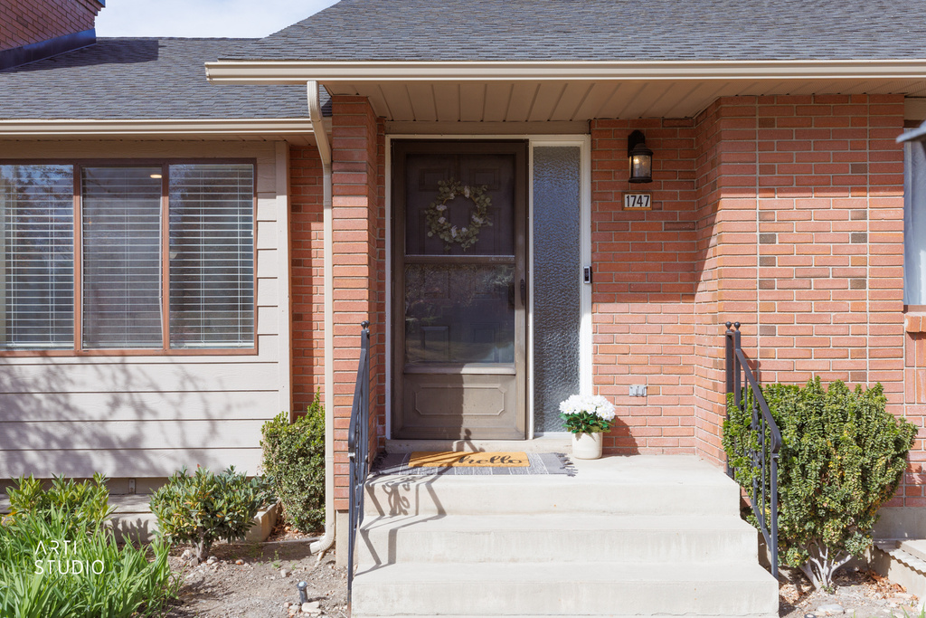 1747 COBBLESTONE DR Provo, UT 84604