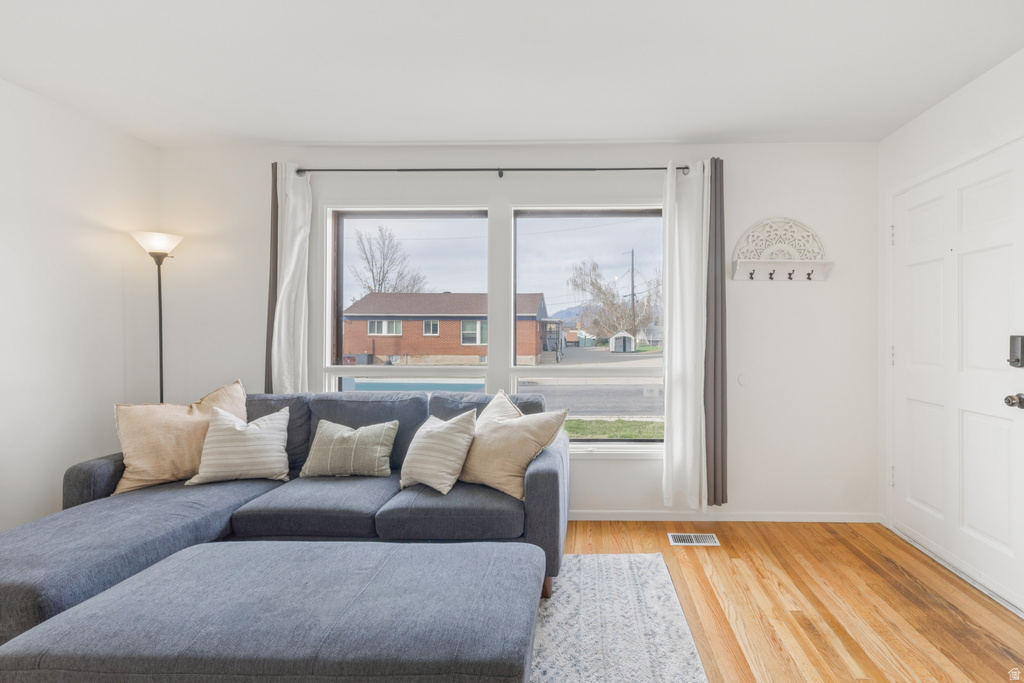 431 W 4650 S Washington Terrace, UT 84405