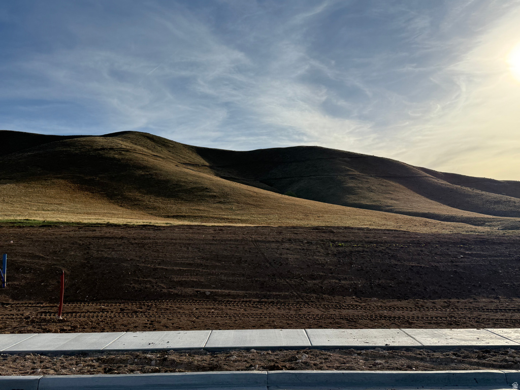 585 E BERKSHIRE DR Tooele, UT 84074