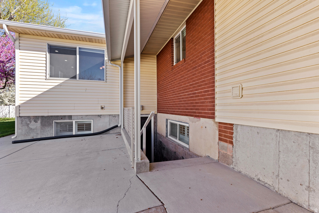 623 N 1000 W Clearfield, UT 84015