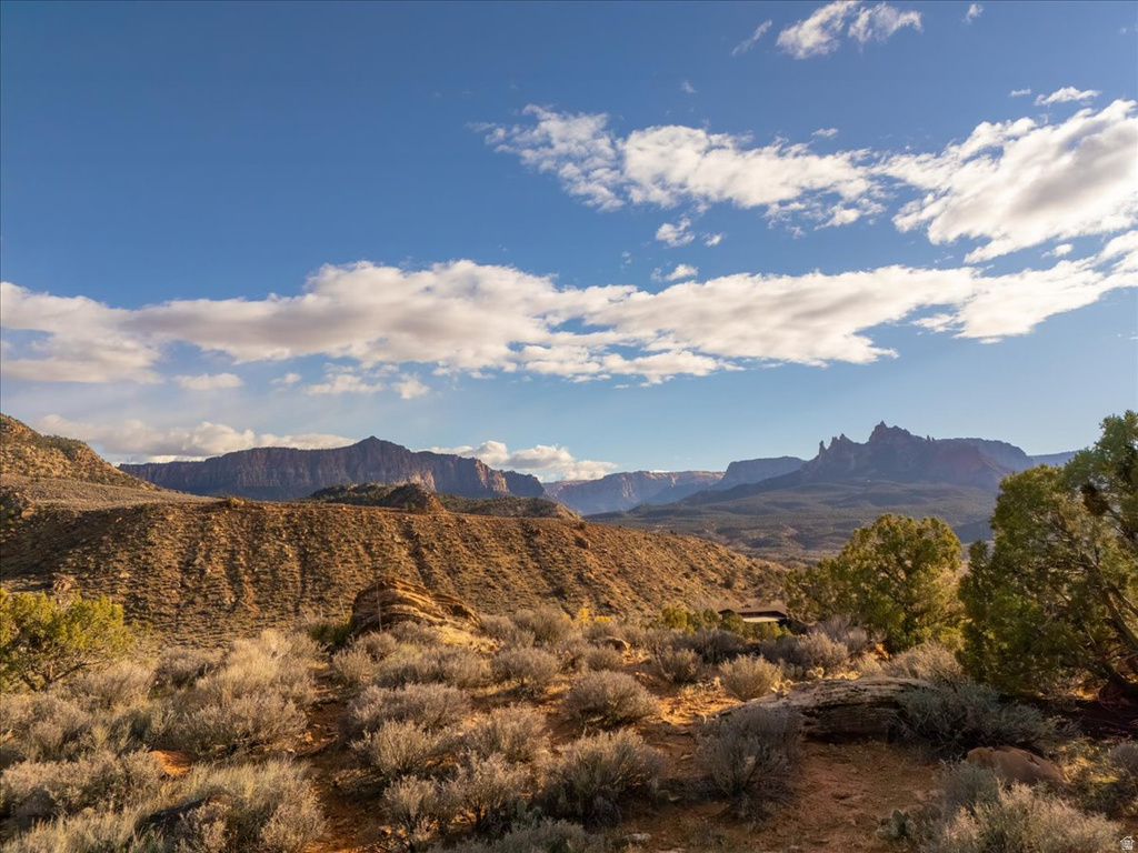 366  QUAIL RD Springdale, UT 84767