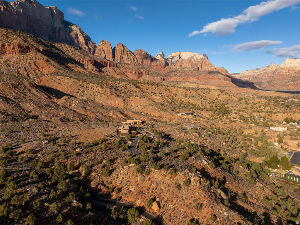 366  QUAIL RD Springdale, UT 84767