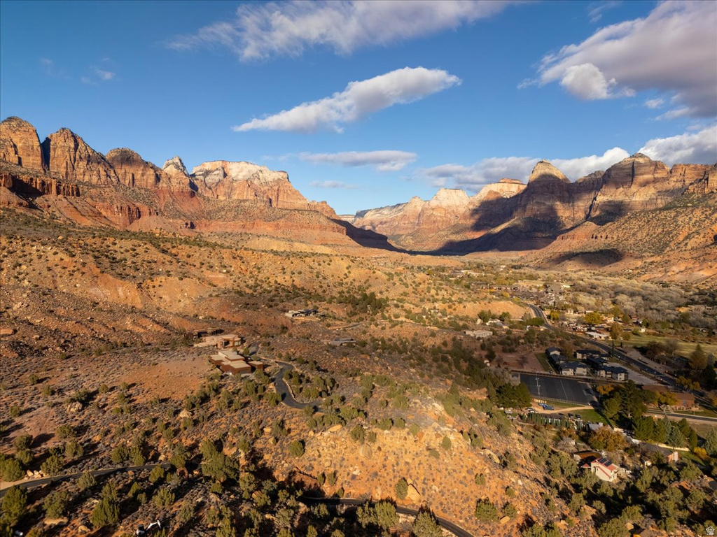 366  QUAIL RD Springdale, UT 84767