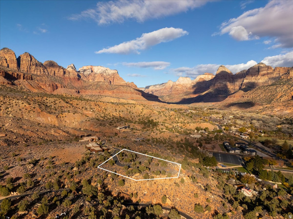 366  QUAIL RD Springdale, UT 84767