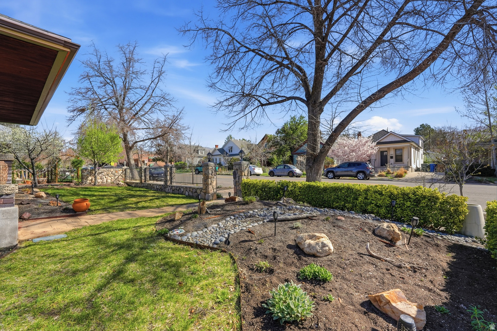 1400 S 1000 E Salt Lake City, UT 84105