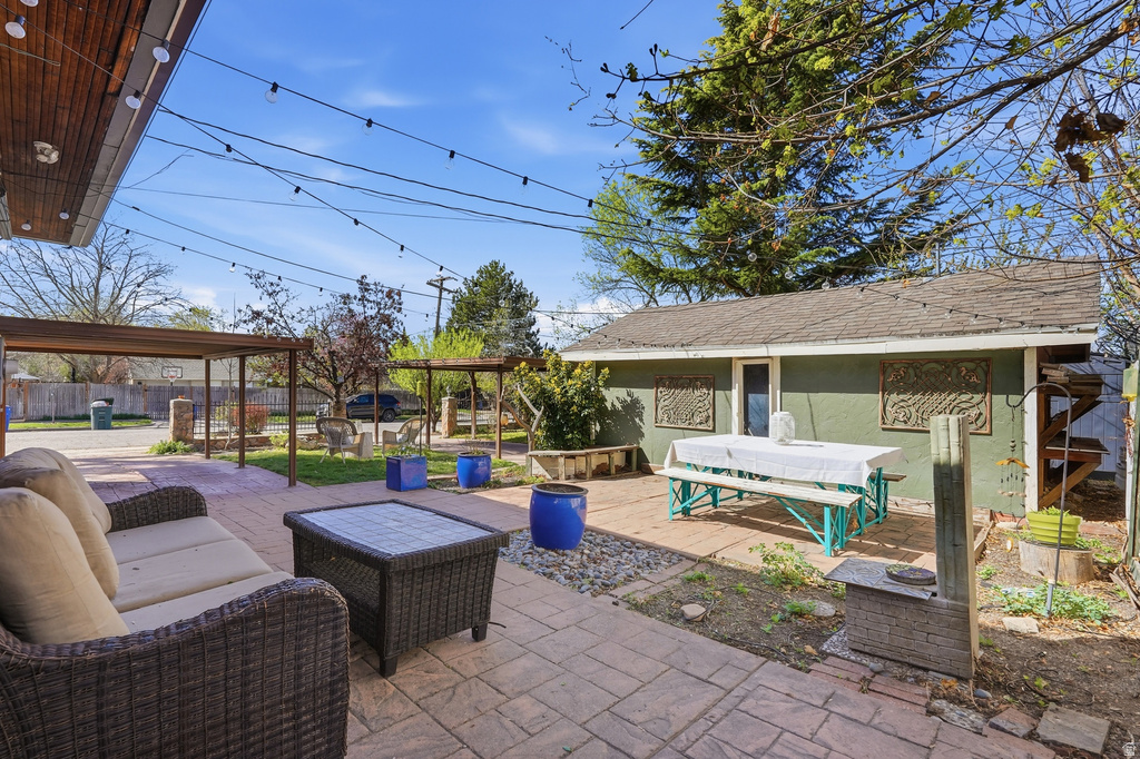 1400 S 1000 E Salt Lake City, UT 84105