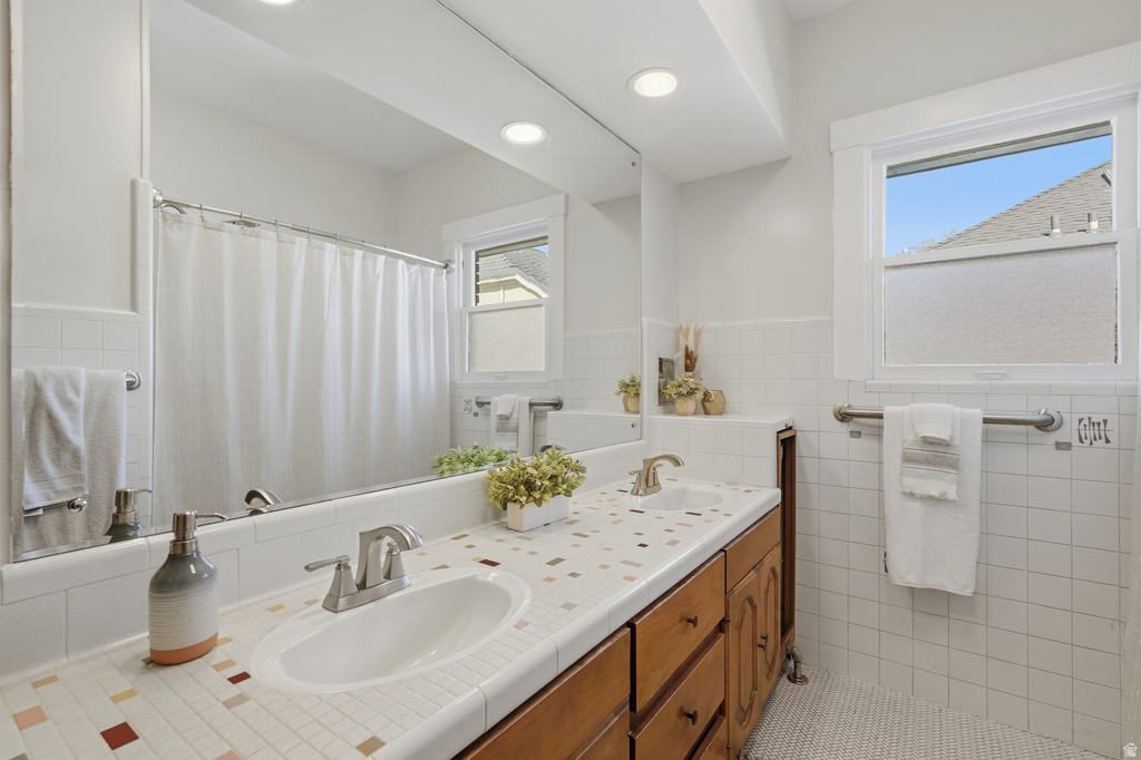 1400 S 1000 E Salt Lake City, UT 84105