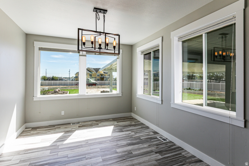 3663 W 2475 S Ogden, UT 84401