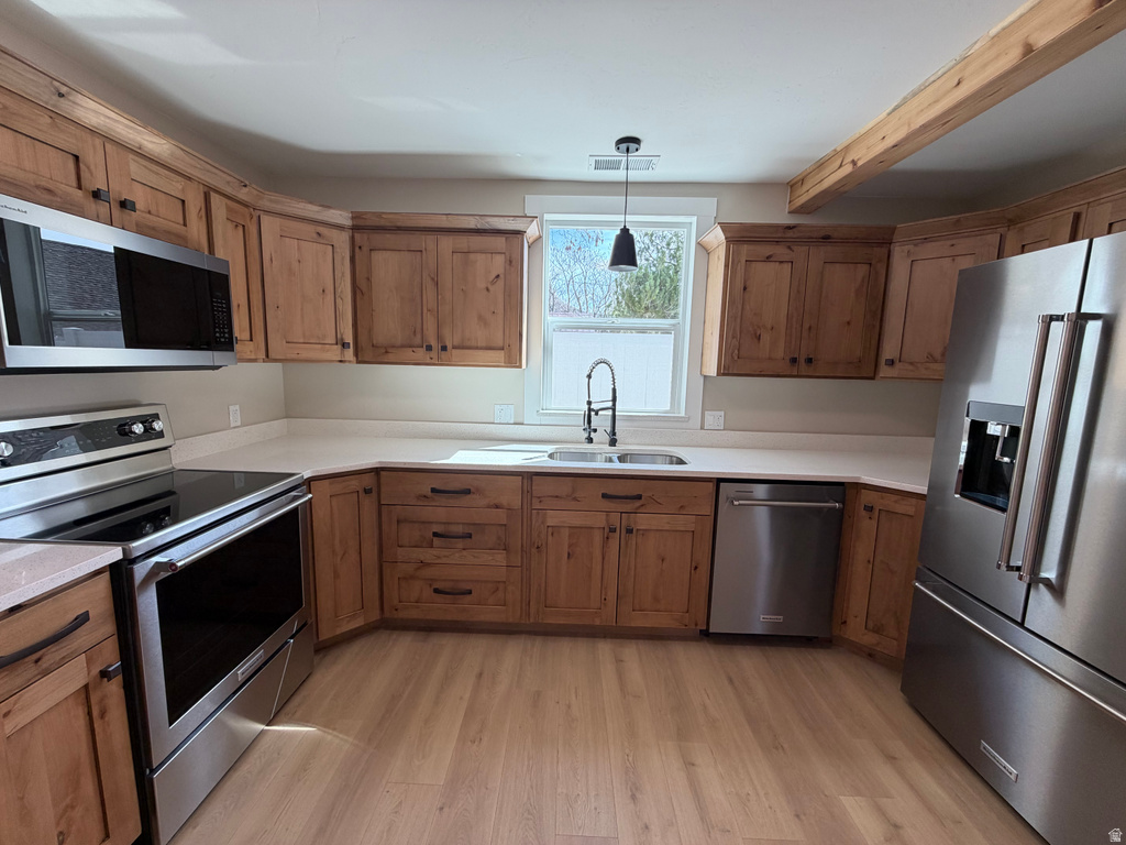 210 RIDGEWAY ST Helper, UT 84526